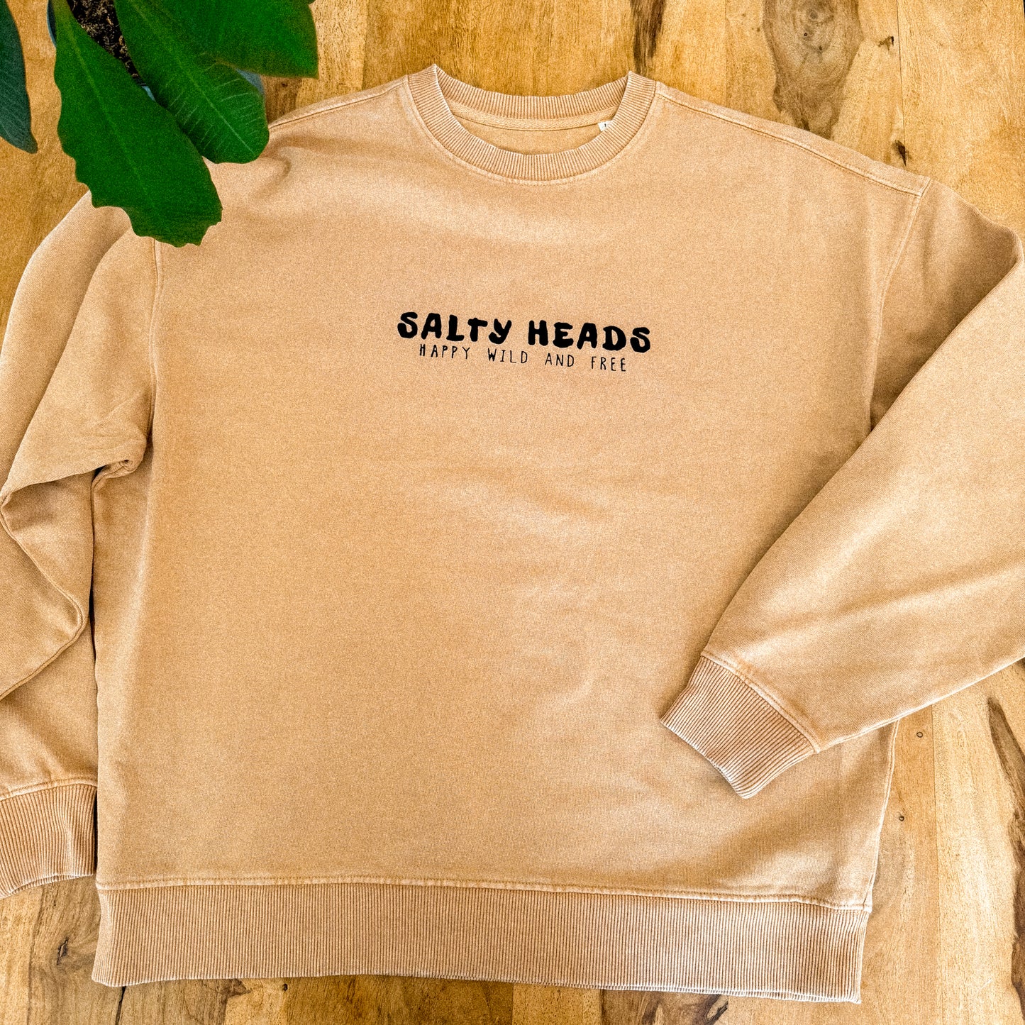 Salty Heads – Vintage Crewneck „Happy wild and free“