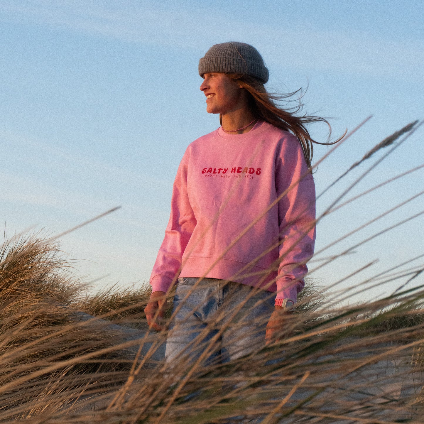 HAPPY WILD AND FREE// Sweater "Rosa, rot”