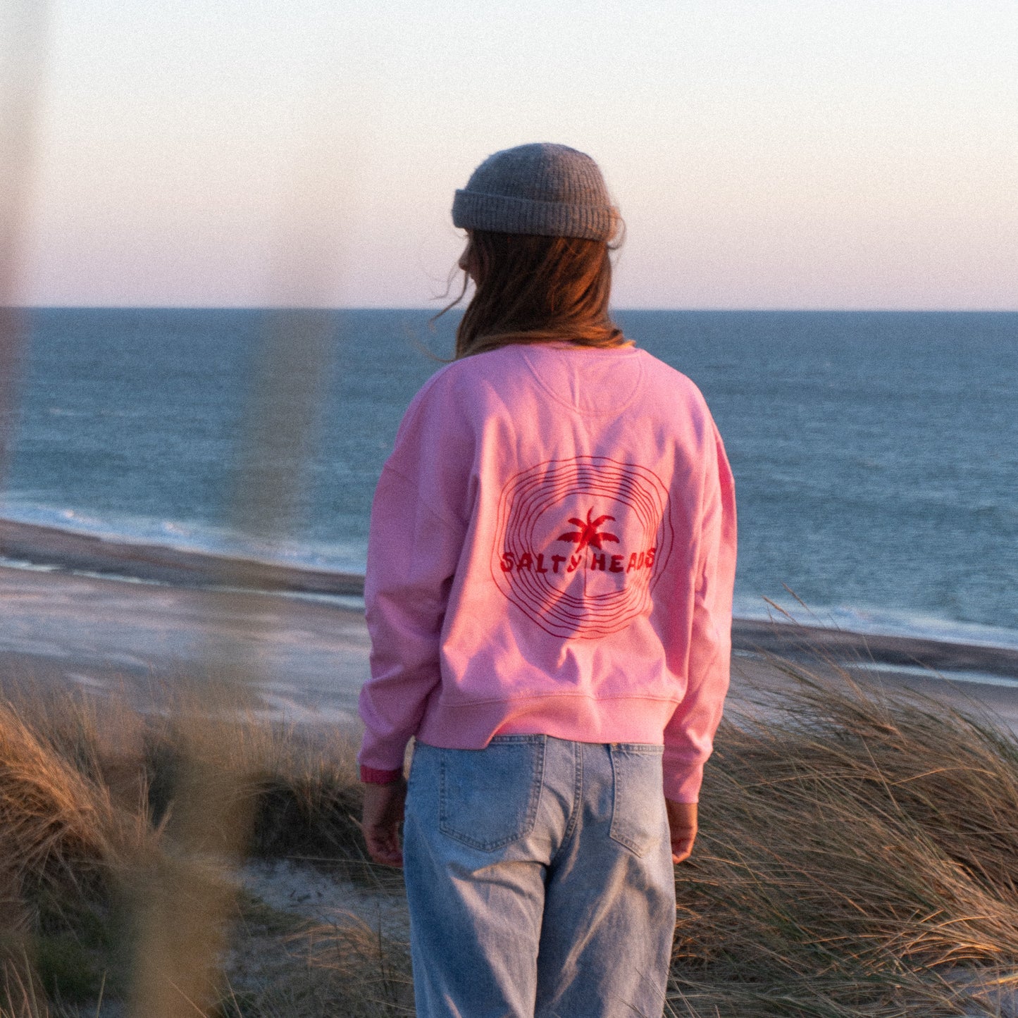 HAPPY WILD AND FREE// Sweater "Rosa, rot”