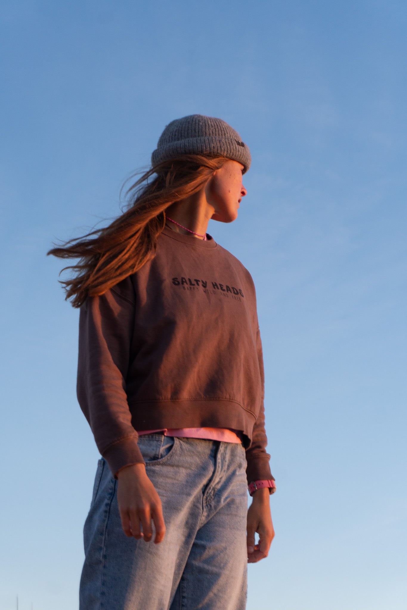 HAPPY WILD AND FREE// Sweater "marone"