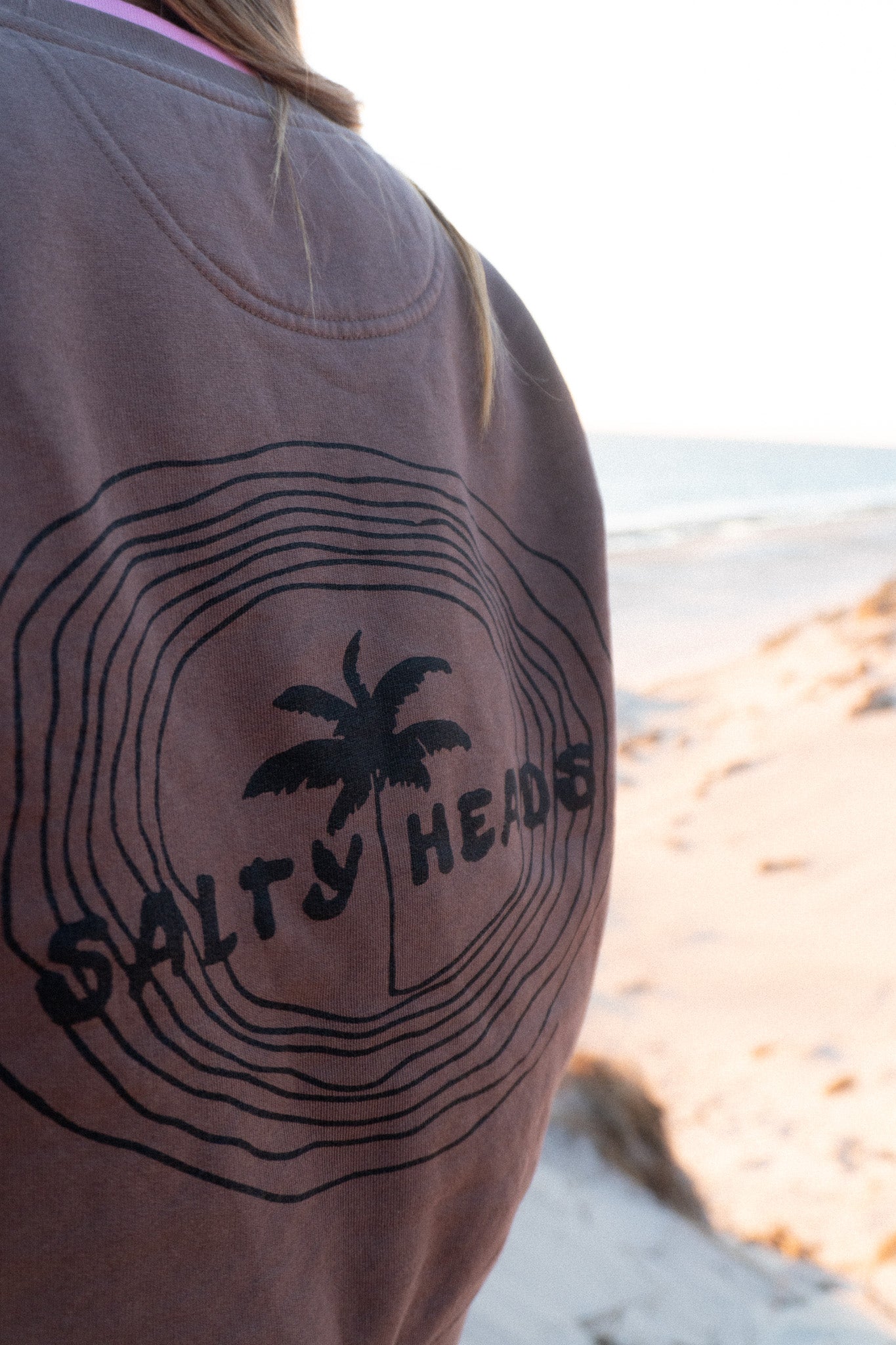 HAPPY WILD AND FREE// Sweater "marone"