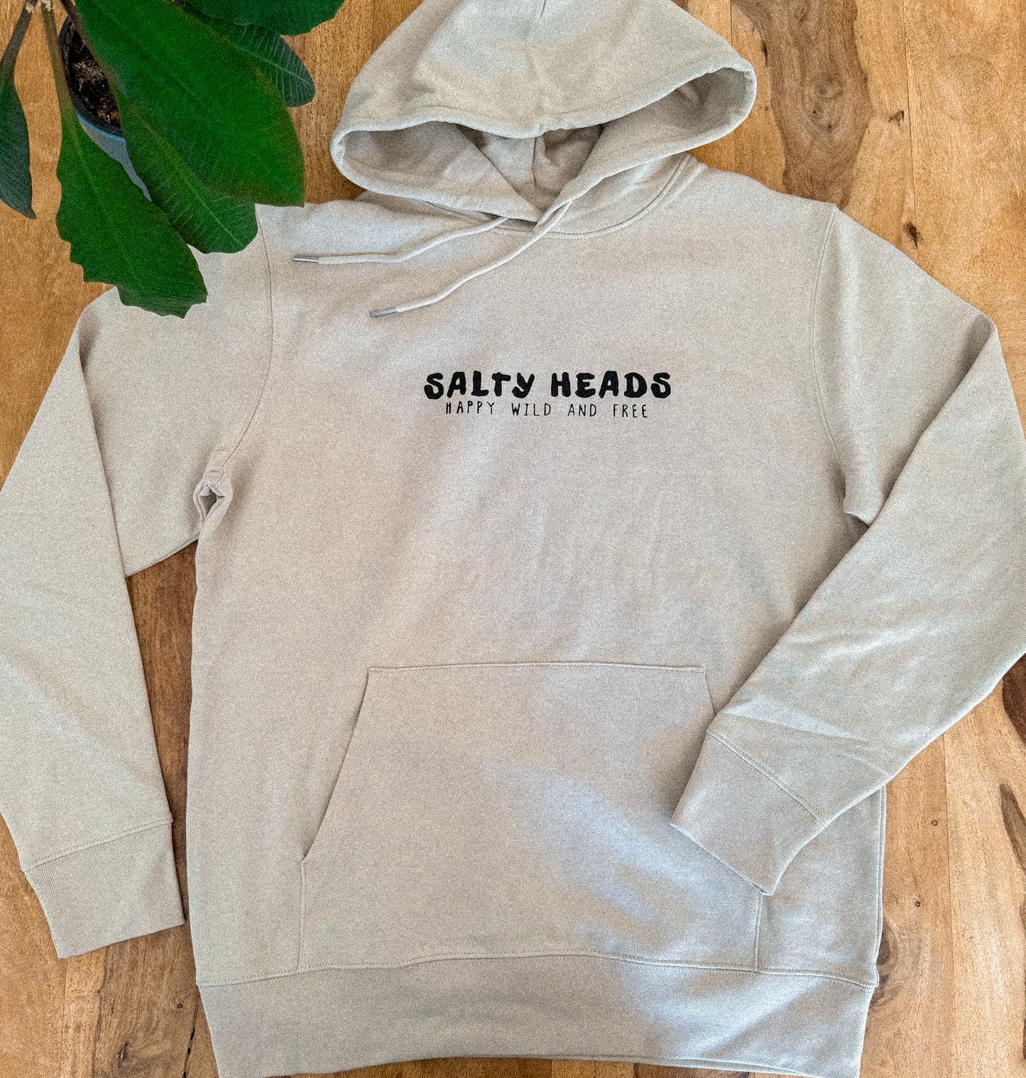 Happy wild and free // Hoodie