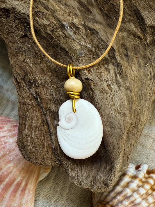 Muschelkette gold/natur