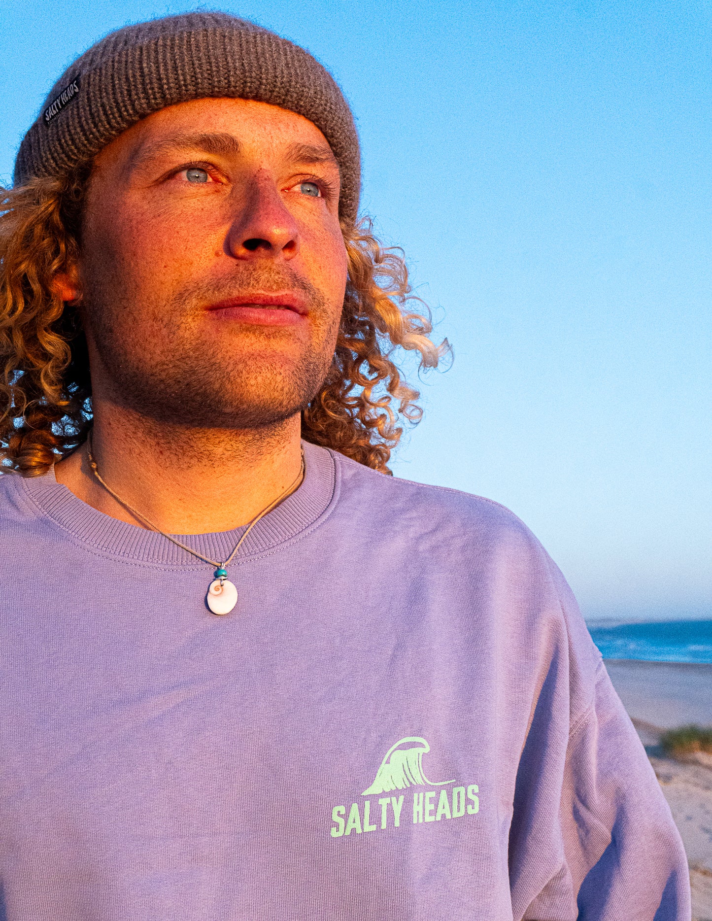 THE BEST SURFER IS THE ONE HAVING THE MOST FUN // Sweater "VIOLETT, MINT"