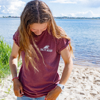 THE BEST SURFER IS THE ONE HAVING THE MOST FUN// washed Shirt (w) "rot"