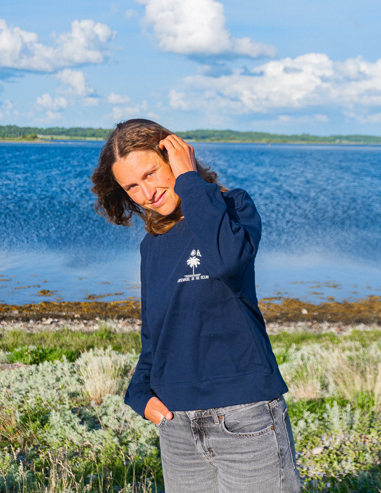 SOMEWHERE IN THE OCEAN// Sweater "MARINE BLAU"