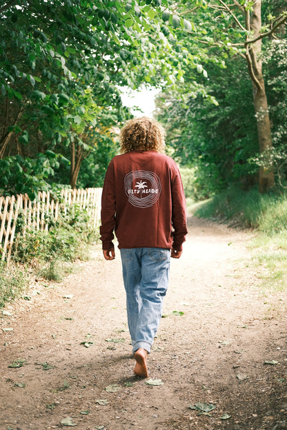 Happy wild and free // Washed Sweater "schwarz, rot"