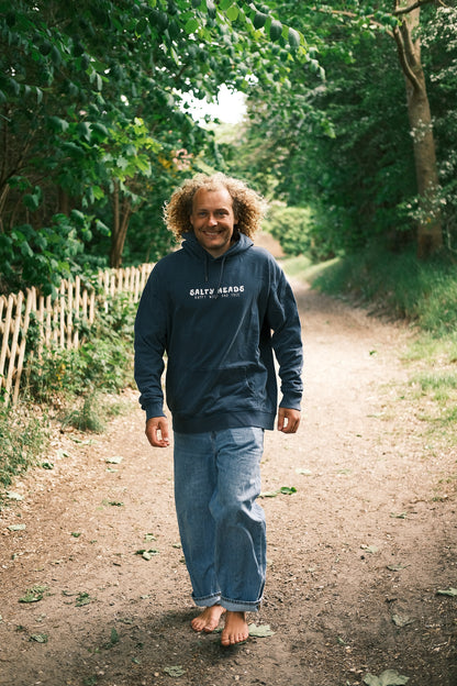 Happy wild and free // Washed Hoodie "blau, schwarz"